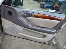 1999 LEXUS GS400 CHAMPAGNE 4.0L AT 2WD Z15011